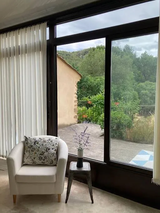 Holiday home Maison Provencale Avec Piscine En Bord De Ruisseau Lafare France