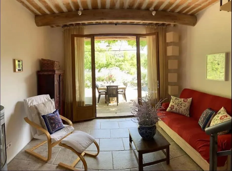 Maison Provencale Avec Piscine En Bord De Ruisseau Lafare Francja